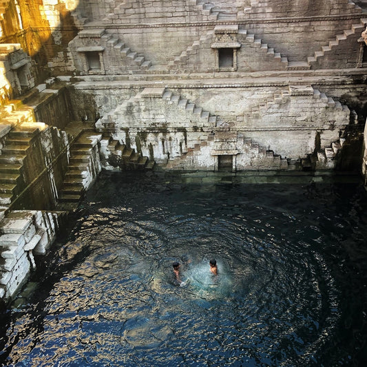 jodphur is famous for its exquisite Indian crafts