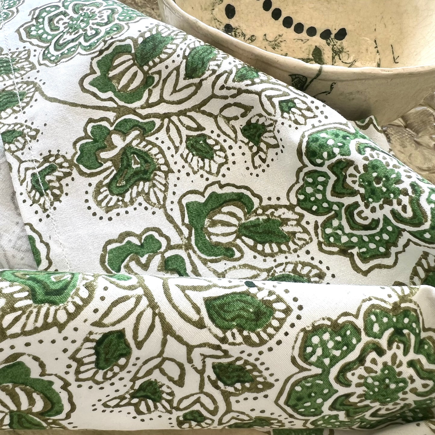 4 x block print bandana cotton napkin green & white