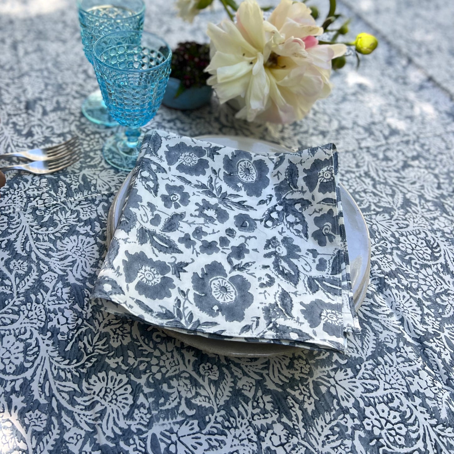 leaf block cotton tablecloth blue and white