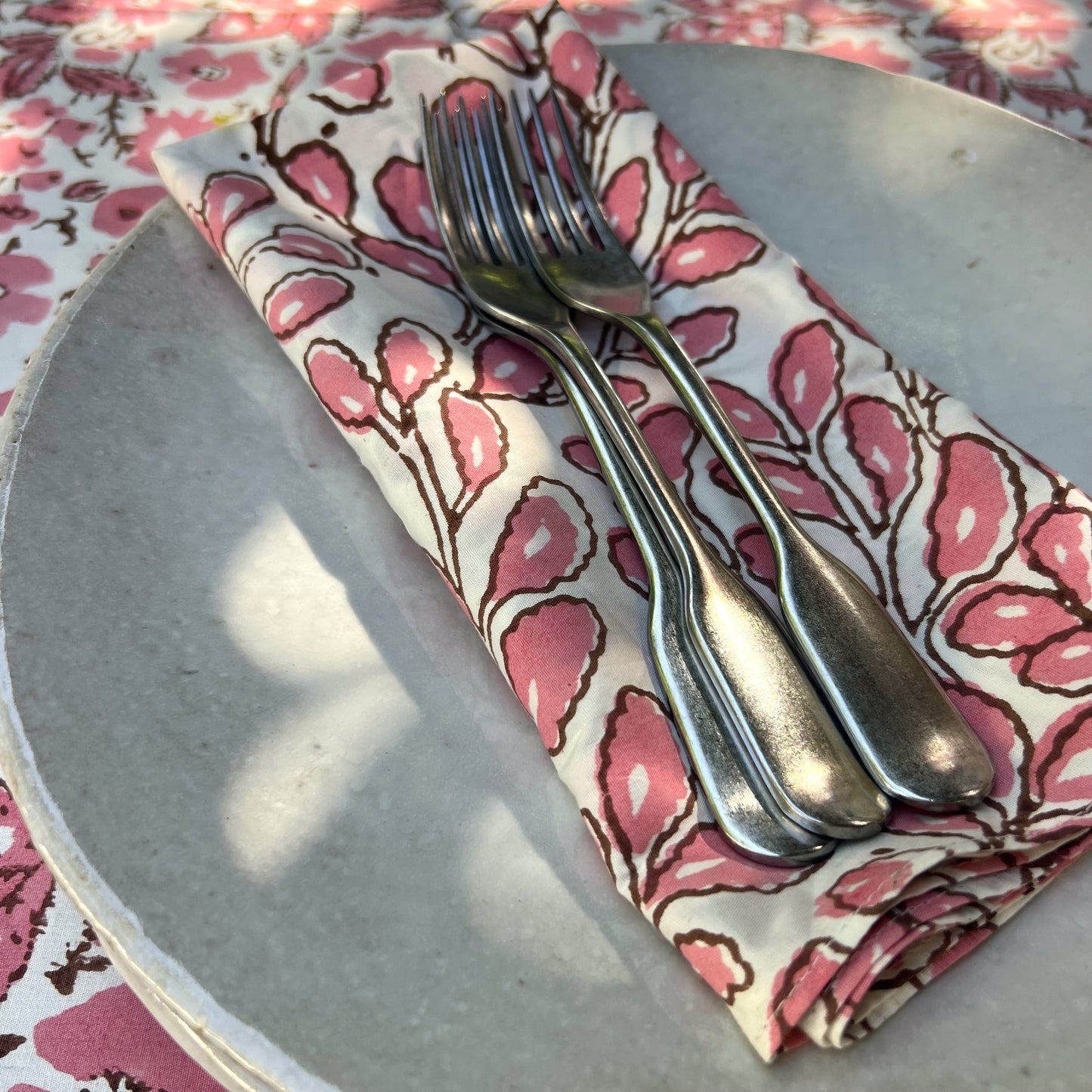 4 x elm block print vintage floral cotton napkin salmon & white