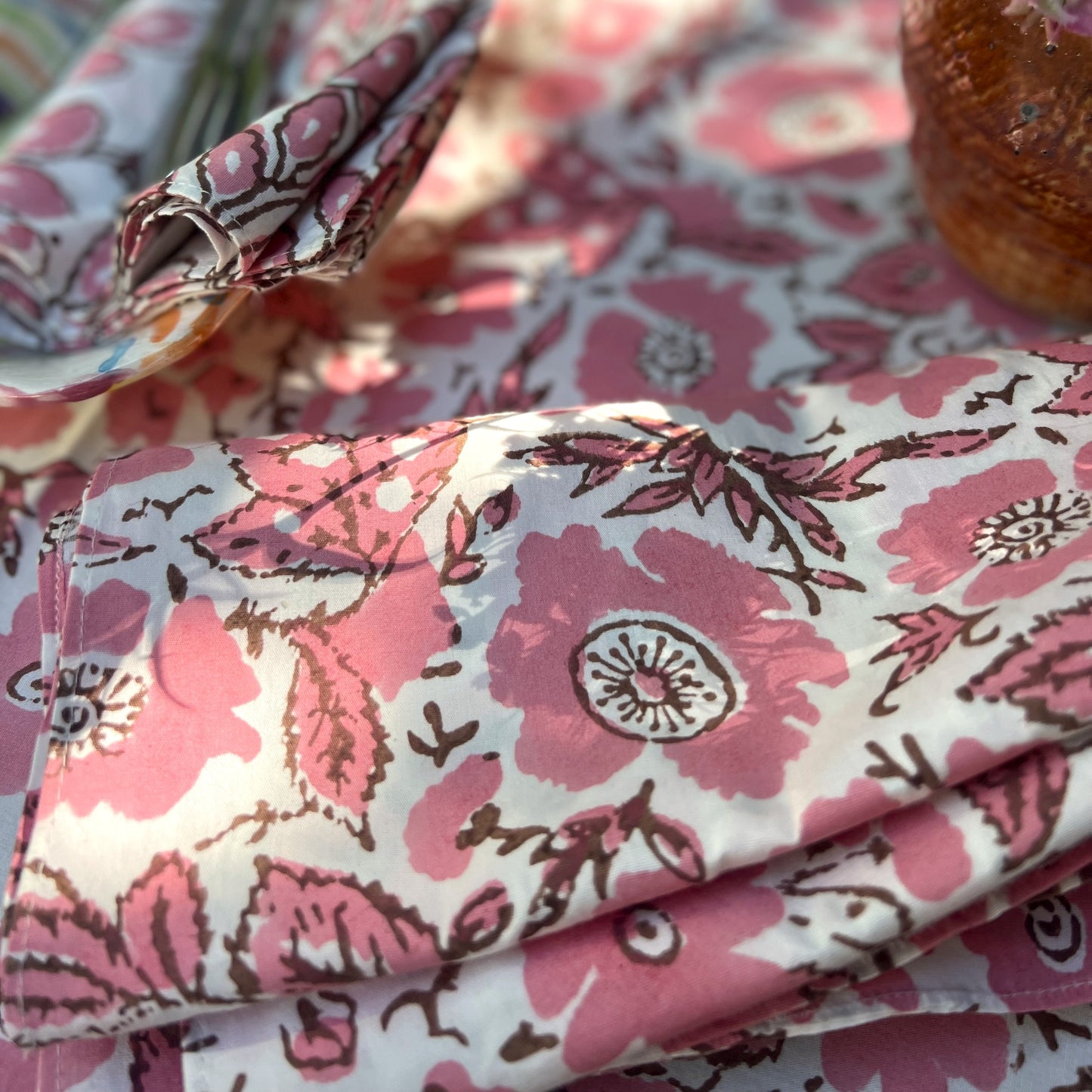4 x block print vintage floral cotton napkin salmon & white