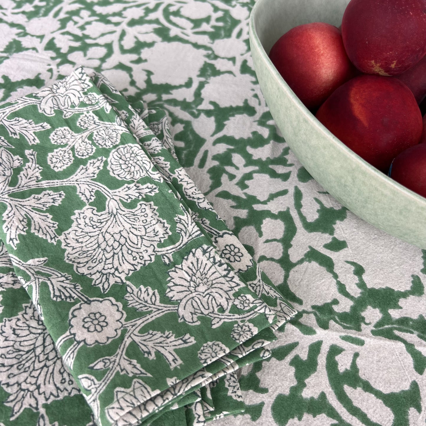 4 x block print holly cotton napkin green