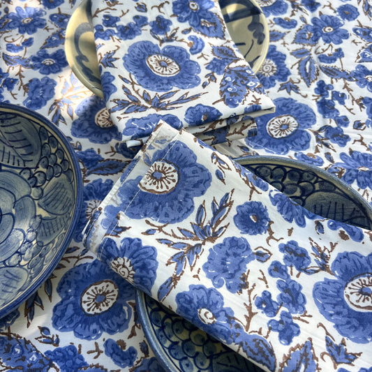 4 x vintage floral print cotton napkin blue, choc & white