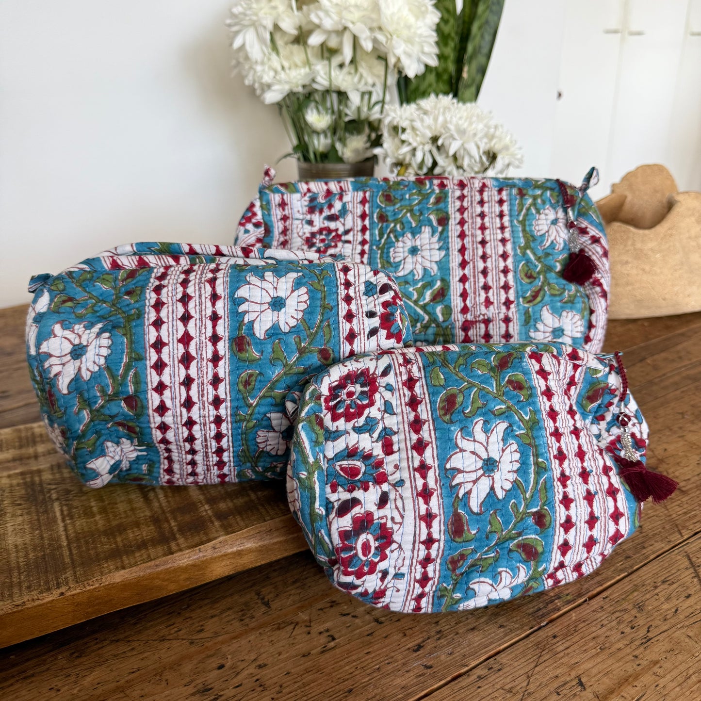 sets of 3 cosmetic bags