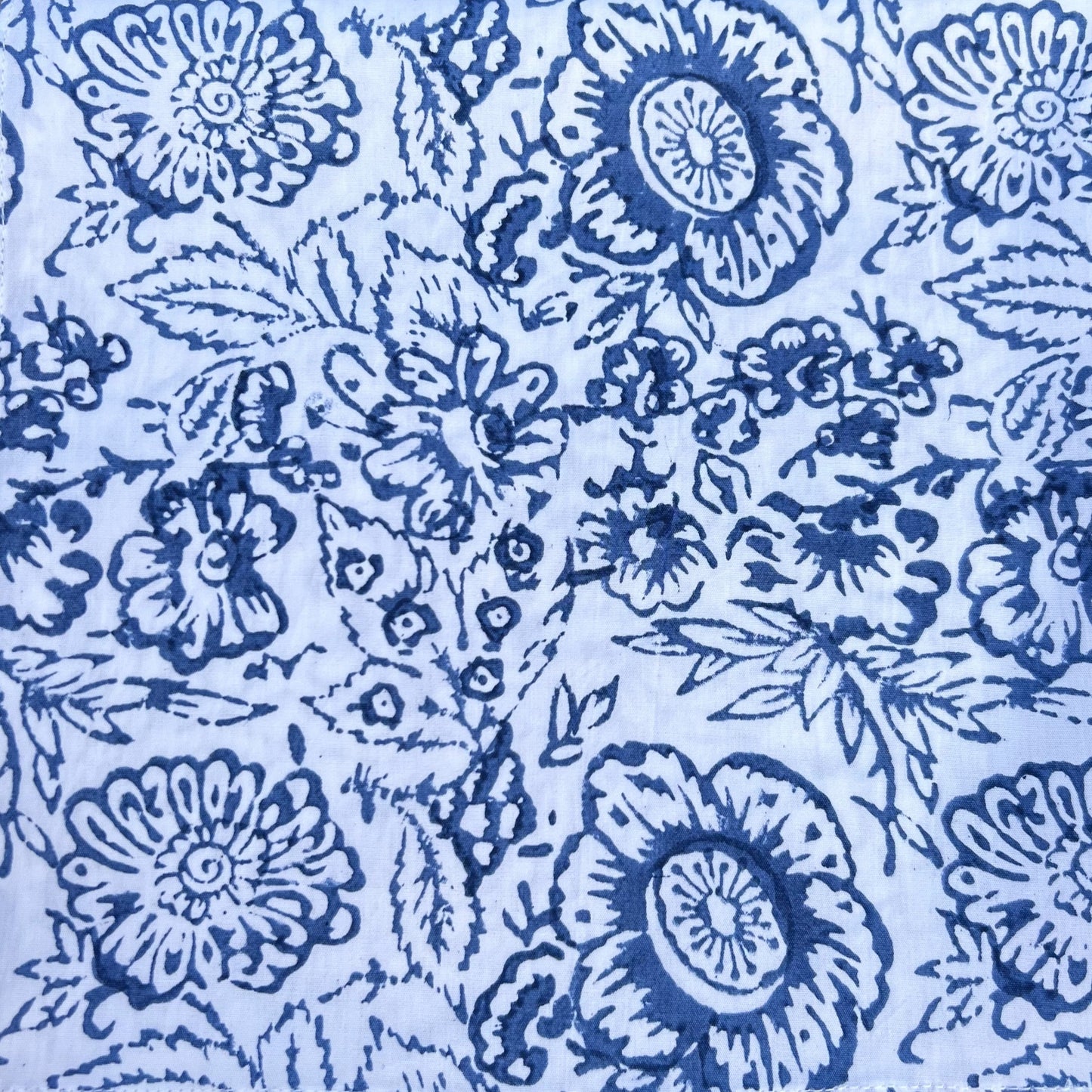 4 x block print floral cotton napkin white and royal blue